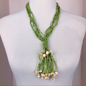 𝅺GREEN Glass Beaded Necklace